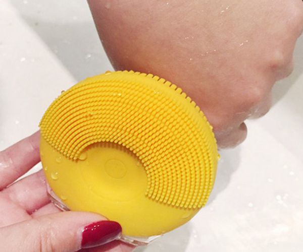 電動硅膠潔面儀，聲波臉部按摩儀-硅膠刷